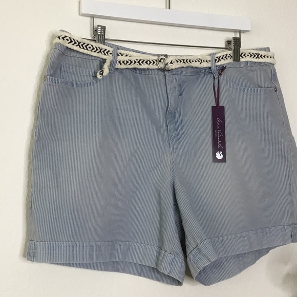 NWT PLUS Gloria Vanderbilt Striped Shorts - Picture 2 of 7